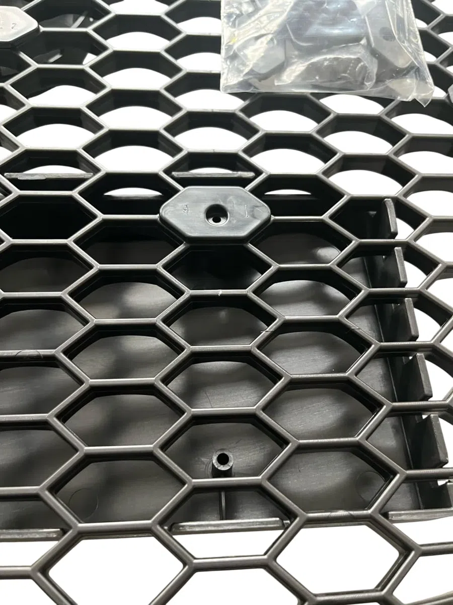 Kompatibel mit A4 B8 Kühlergrill Wabengrill Front Grill Emblemhalter PDC 11-15
