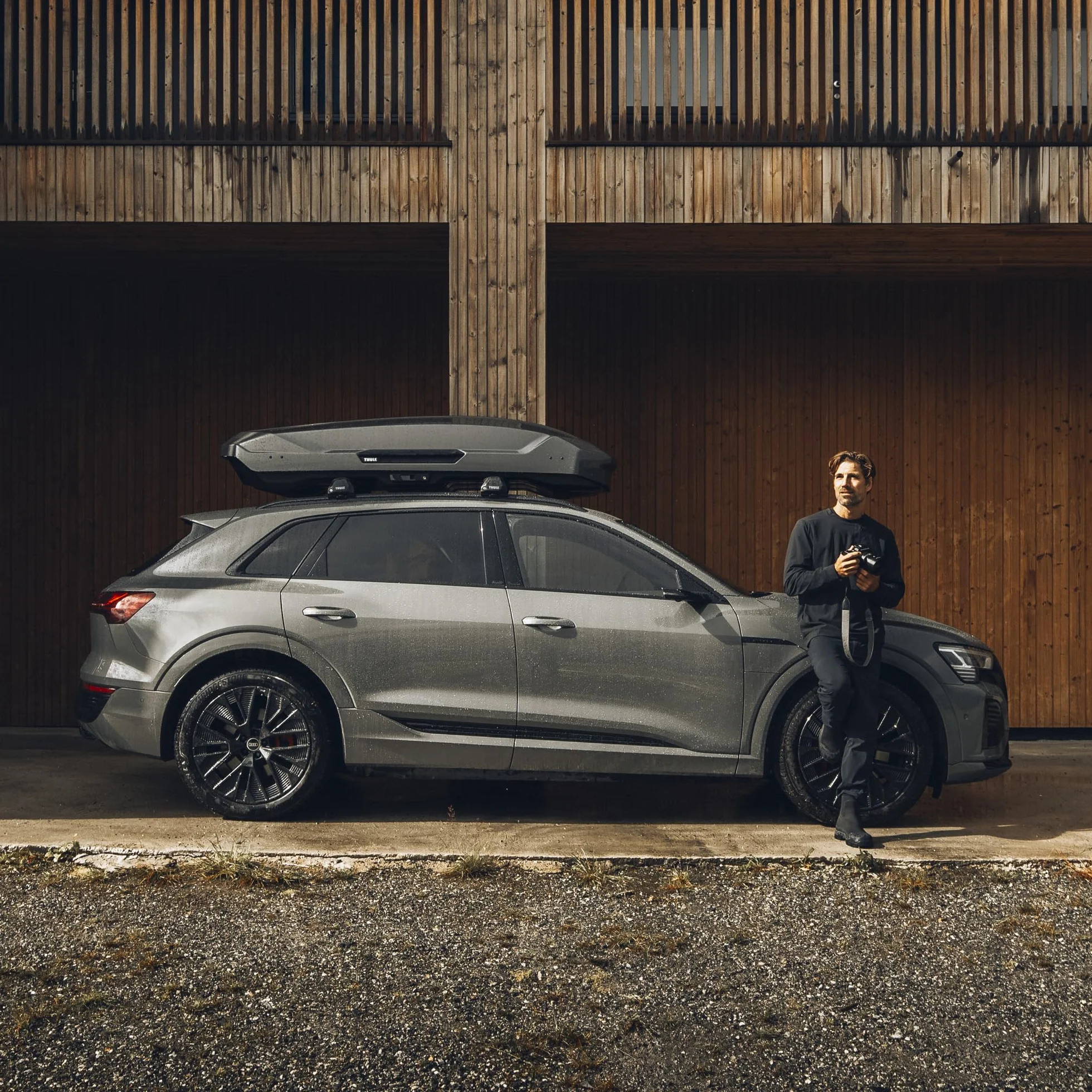 Thule Motion 3 XXL black glossy