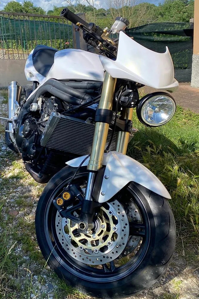 avdb-moto Kühler kompatibel mit TRIUMPH SPEED TRIPLE 1050 515NJ 2005-2007, SPEED TRIPLE 1050 NJ2 2008-2010 Wasserkühler Racing aus Aluminium
