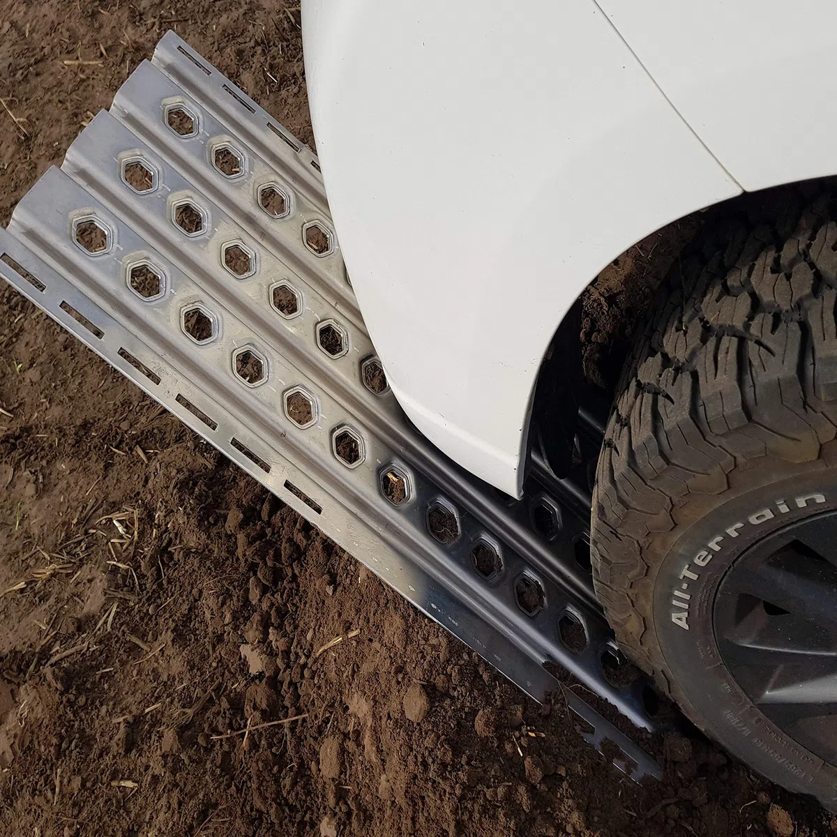 120cm 1,2m Paar Alu Sandbleche Sandboards Traktionshilfe Bergehilfe Sandramp Traktion für Wohnmobil, Defender und Landcruiser