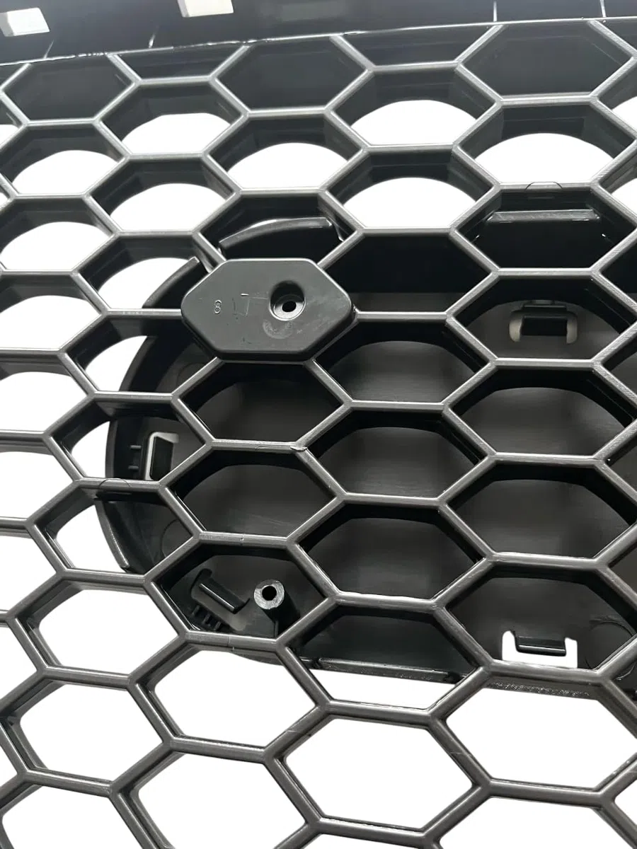 Kompatibel mit A4 B8 Kühlergrill Wabengrill Front Grill Emblemhalter PDC 11-15