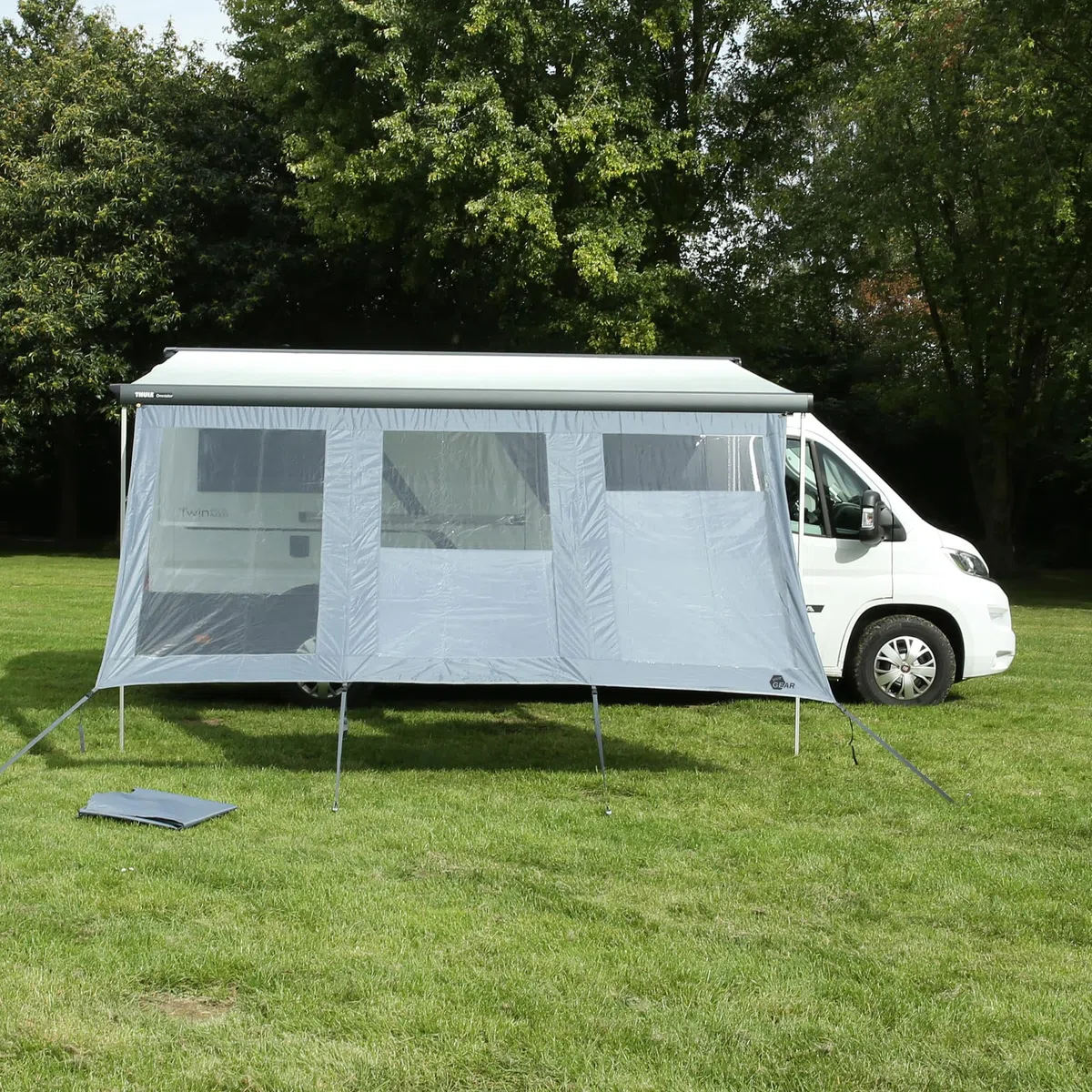 YOUR GEAR Vorderwand für Markise 3,7 m x 2 m Wasserdicht PVC UV Schutz Winddicht Sonnenschutz Sichtschutz Campingbus Wohnmobil - Vorderwand für Markise schützt vor Sonne, Wind und Regen
