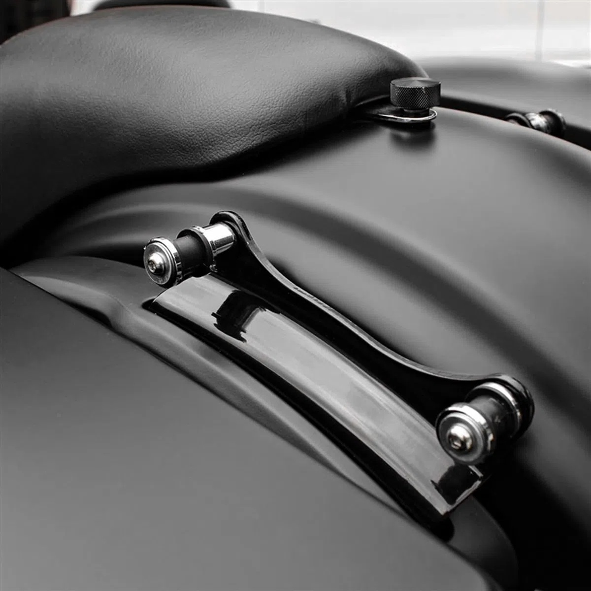 TCMT 4-Punkt Docking Hardware Kit für Harley Touring Road King Street Glide ab 2014