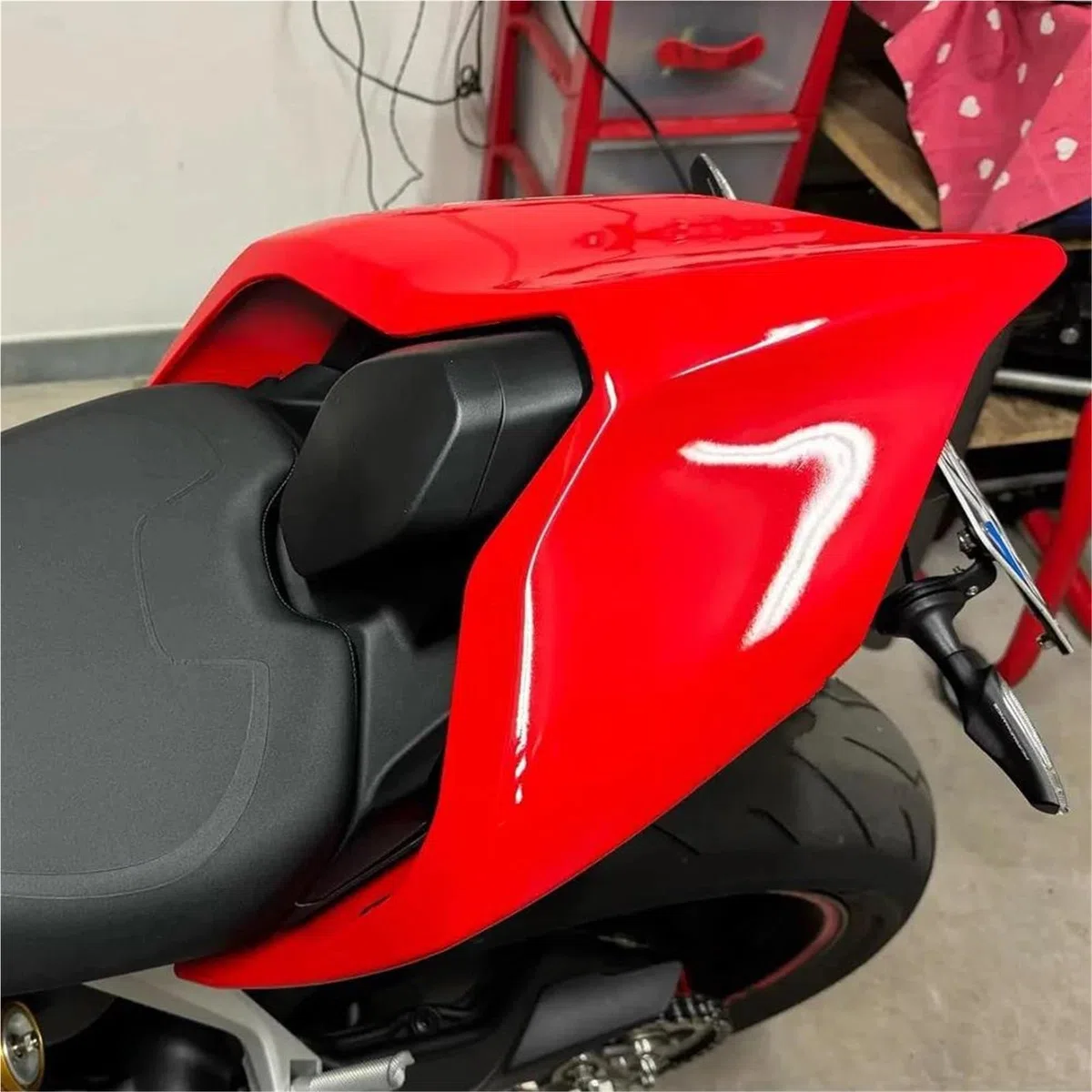 Generisch Motorrad-Heckabdeckung, Heckverkleidung, Einzelsitzabdeckung, Heckhöcker Für Ducati Für Panigale V4 V4S V4R V2 2018-2023(Red A Set)